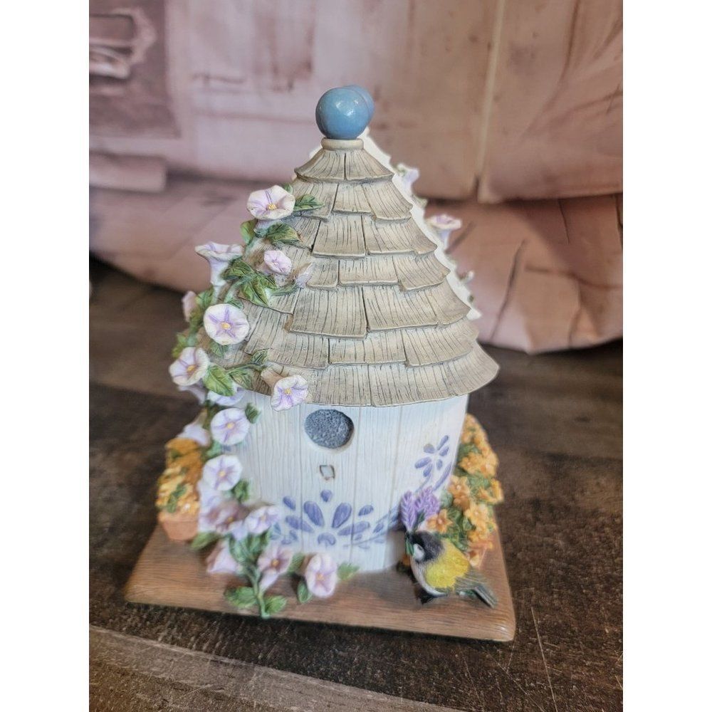 Pfaltzgraff ceramic birdhouse napkin holder Decor‎ figure